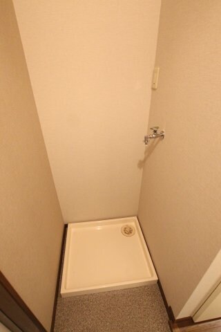 物件内観写真10　(室内洗濯機置き場)