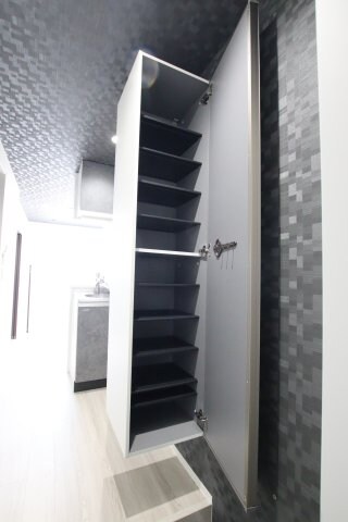 物件内観写真7　(シューズボックス)