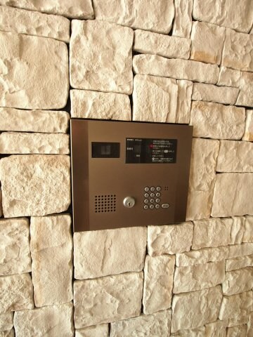 物件内観写真4　(オートロック)