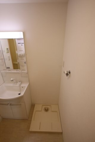 物件内観写真22　(室内洗濯機置場)