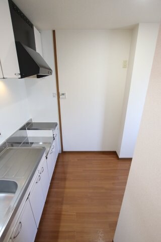 物件内観写真11　(キッチンスペース)