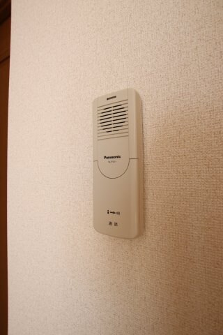 物件内観写真14　(インターホン)