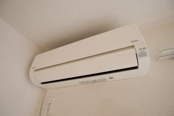 建物設備(エアコン)