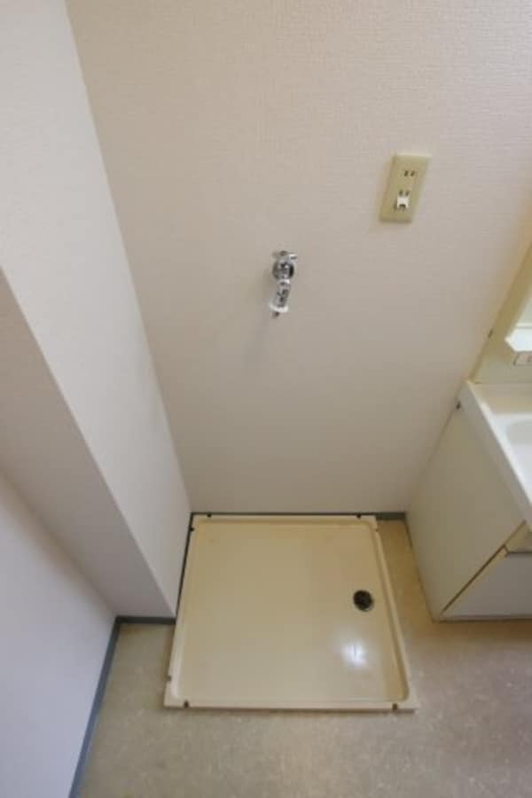 建物設備(室内洗濯機置場)