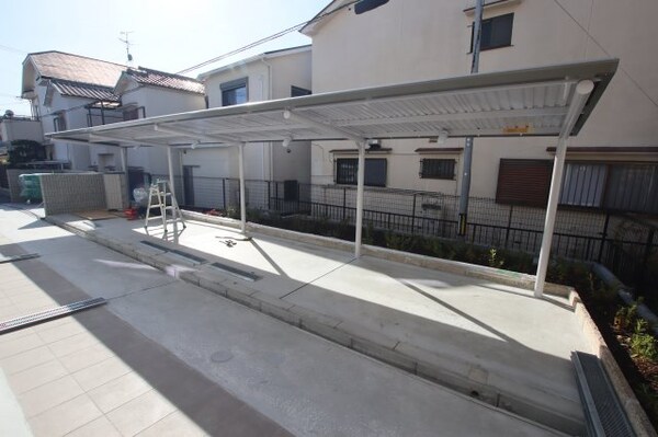 建物設備(駐輪場)
