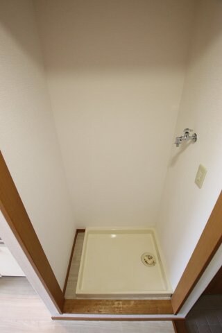 物件内観写真9　(室内洗濯機置き場)