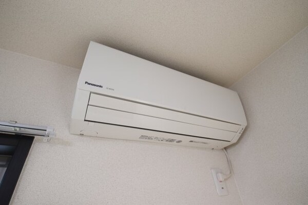建物設備(エアコン)
