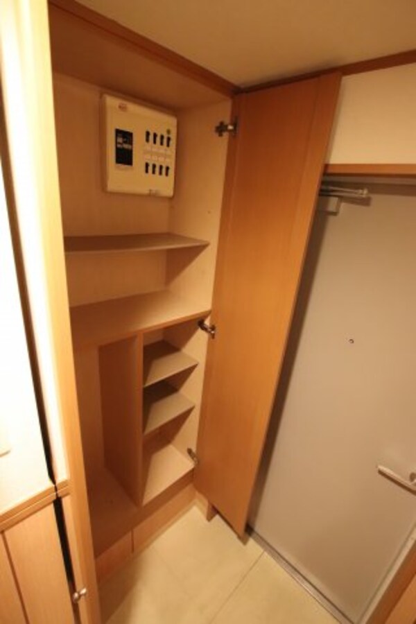 収納
