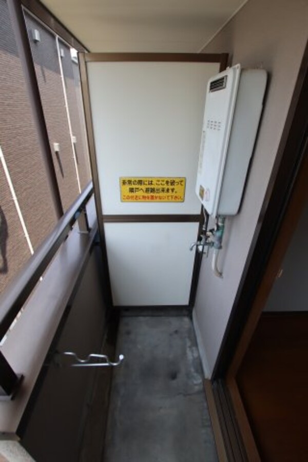 建物設備(洗濯機置場)