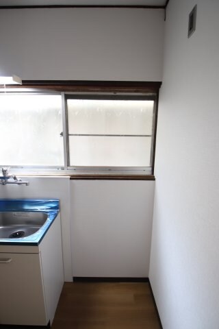 物件内観写真9　(キッチンスペース)