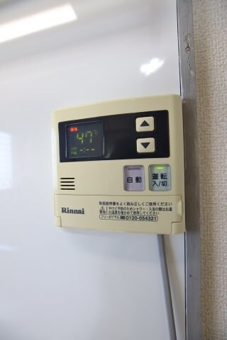 物件内観写真22　(給湯器)