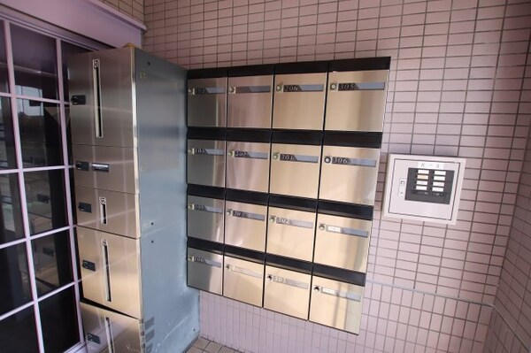 建物設備(ポスト)