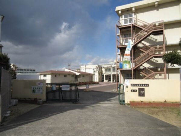 周辺環境(堺市立日置荘中学校 850m)