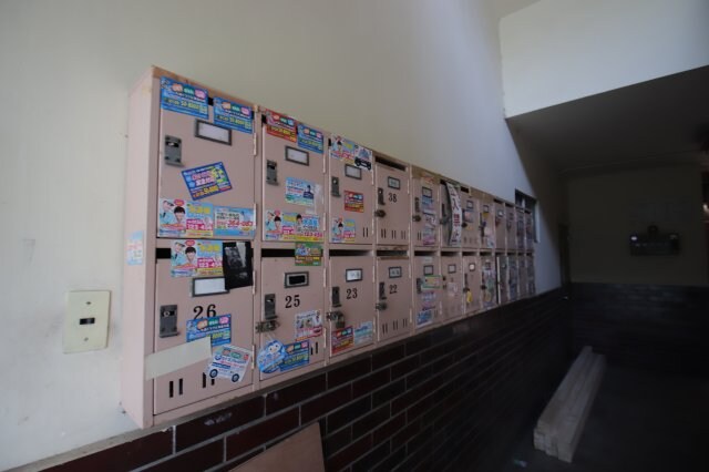 物件外観写真3　(集合ポスト)