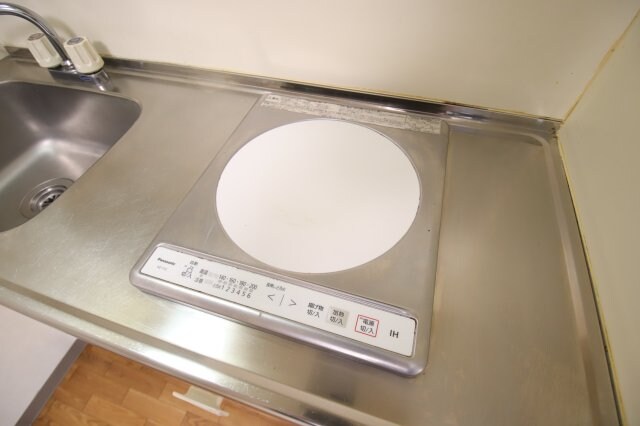 物件内観写真16　(1口IHコンロ)