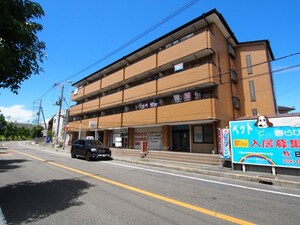 シャトー原山台外観写真