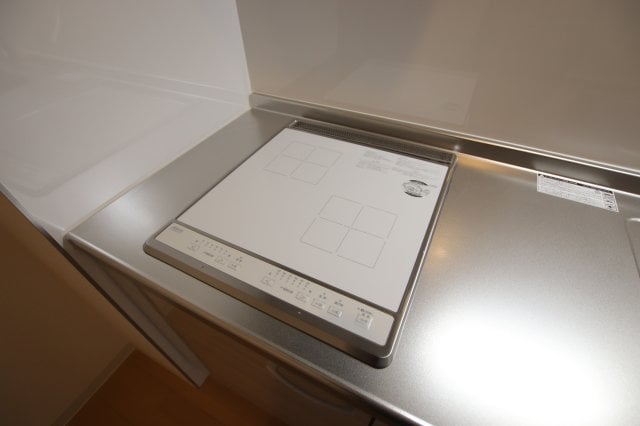 物件内観写真13　(IHコンロ)