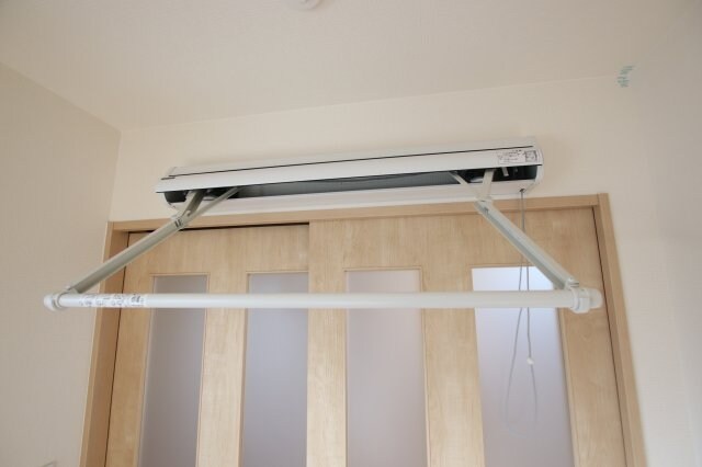 物件内観写真27　(室内洗濯物干し器具)