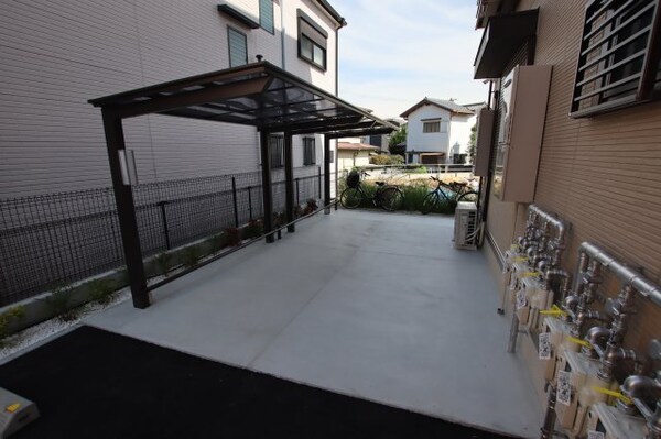 建物設備(駐輪場)