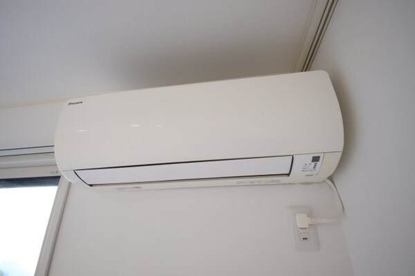 建物設備(エアコン)