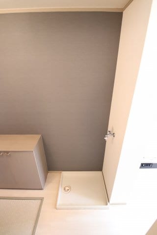 物件内観写真9　(室内洗濯機置場)