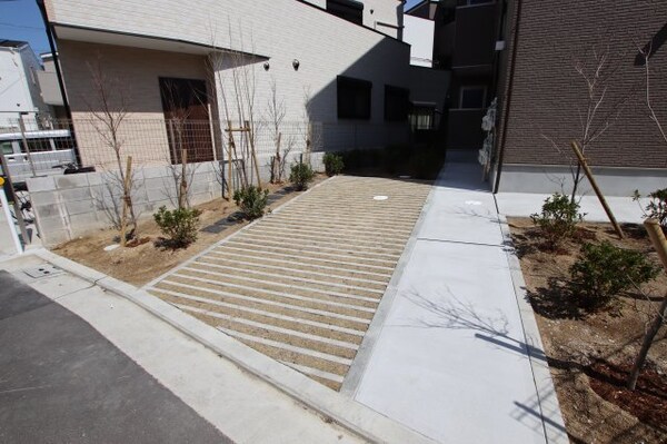 建物設備(駐輪場)