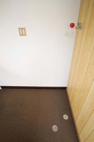 物件内観写真14　(室内洗濯機置き場)