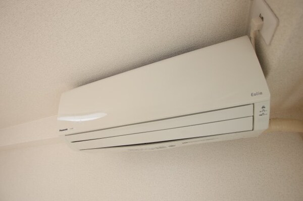 建物設備(エアコン)