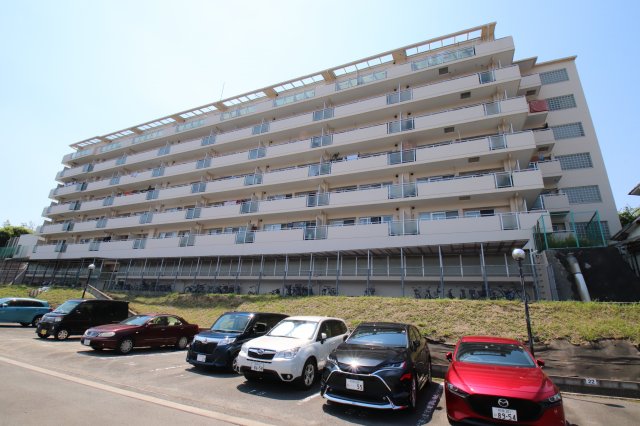 グランパス富田林