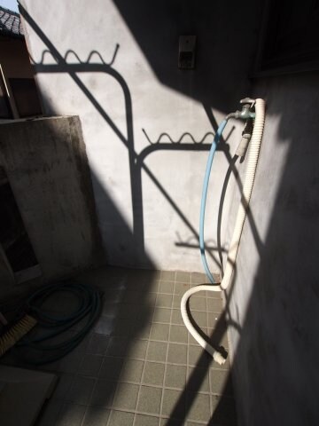物件内観写真27　(室外洗濯機置場)