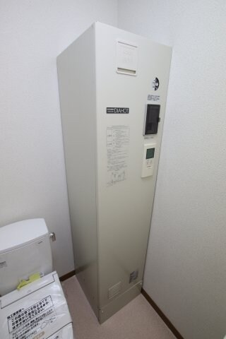 物件内観写真14　(電気湯沸かし器)
