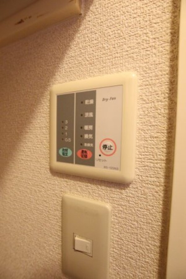 建物設備(浴室乾燥機)