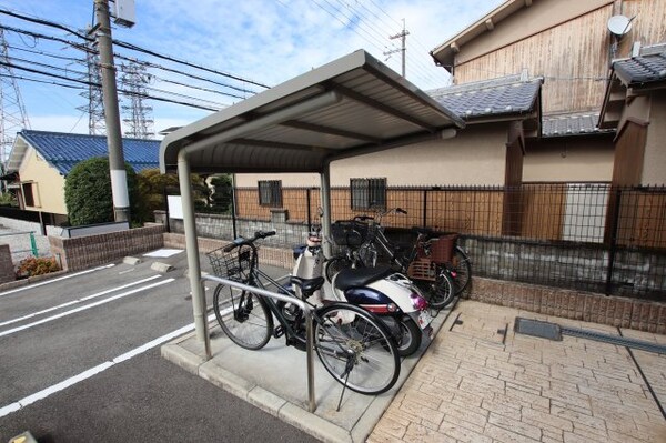 建物設備(駐輪場)