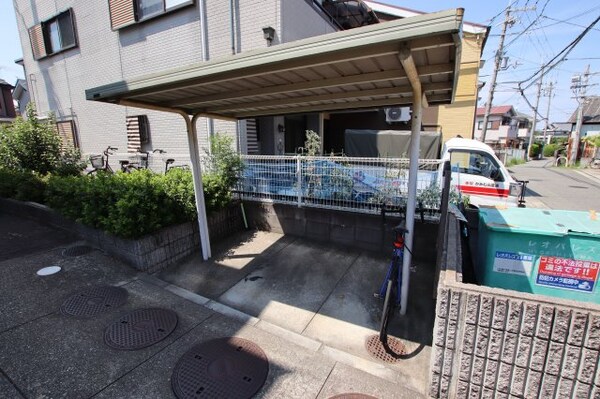 建物設備(駐輪場)
