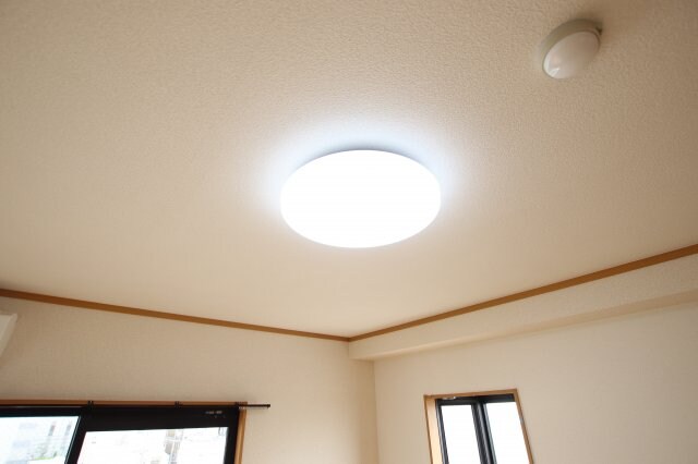 物件内観写真27　(照明器具)