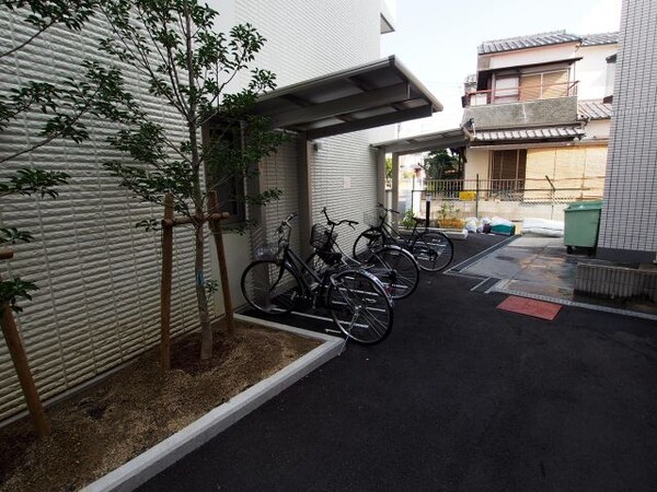 建物設備(駐輪場)