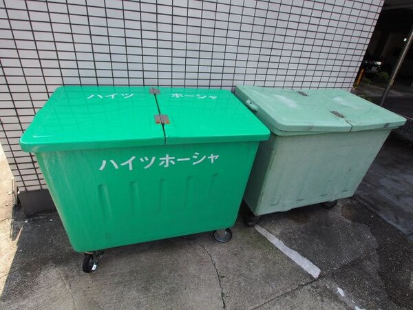 建物設備(敷地内ゴミ捨て場)