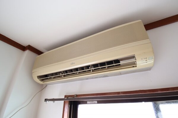 建物設備(エアコン)