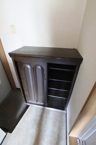 物件内観写真5　(シューズボックス)