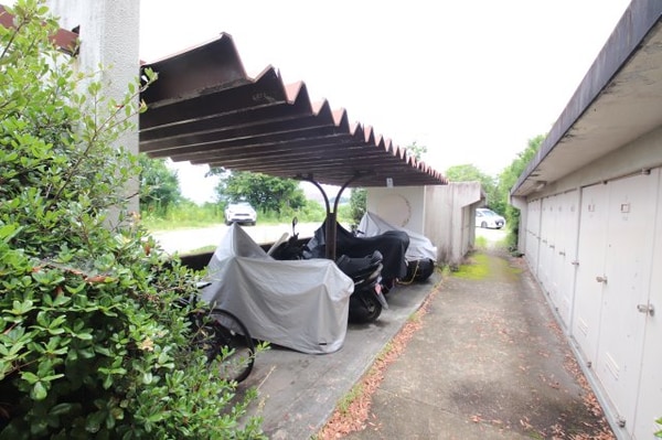 建物設備(駐輪場)