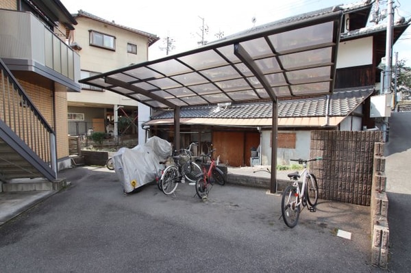 建物設備(駐輪場)