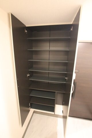 物件内観写真7　(シューズボックス)