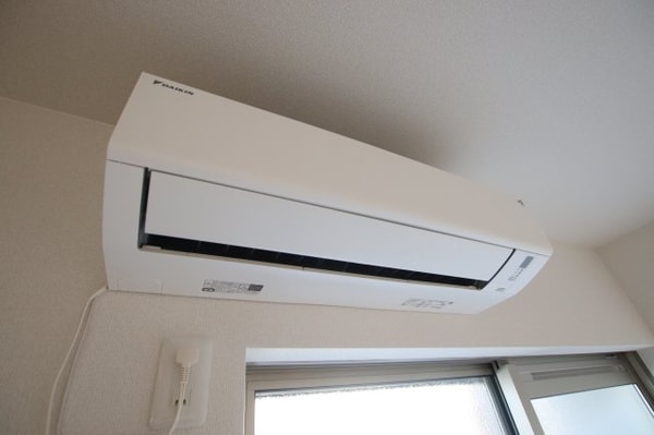 建物設備(エアコン)