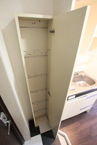 物件内観写真7　(シューズボックス)