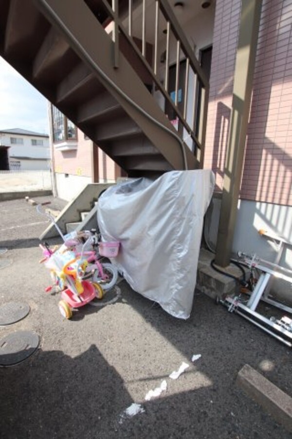 建物設備(駐輪場)