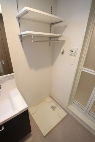 物件内観写真14　(室内洗濯機置き場)