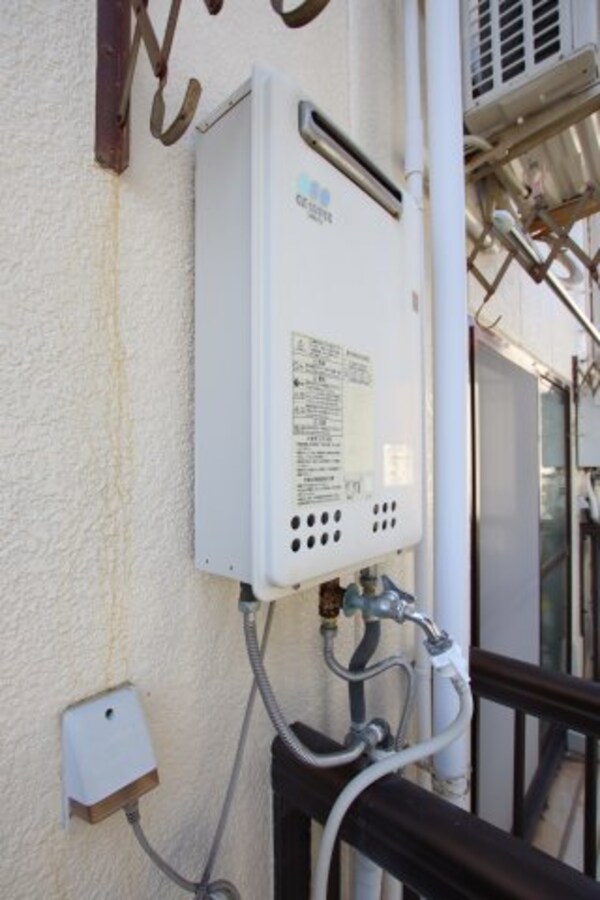 建物設備(給湯機)