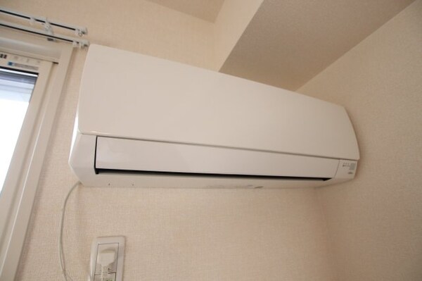 建物設備(エアコン)