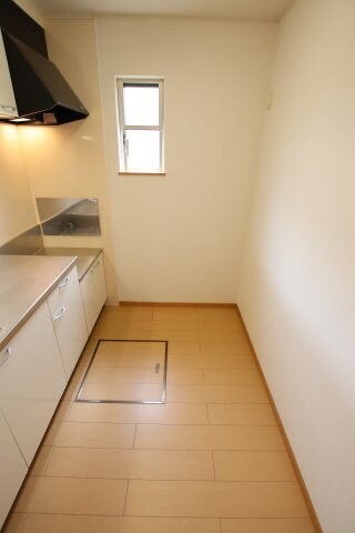 物件内観写真22　(キッチンスペース)