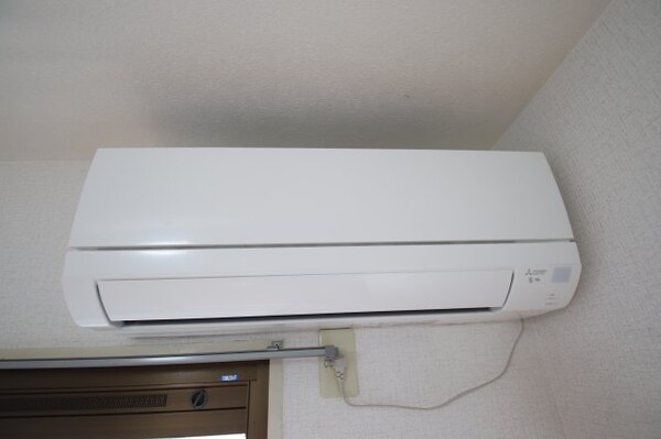 建物設備(エアコン)